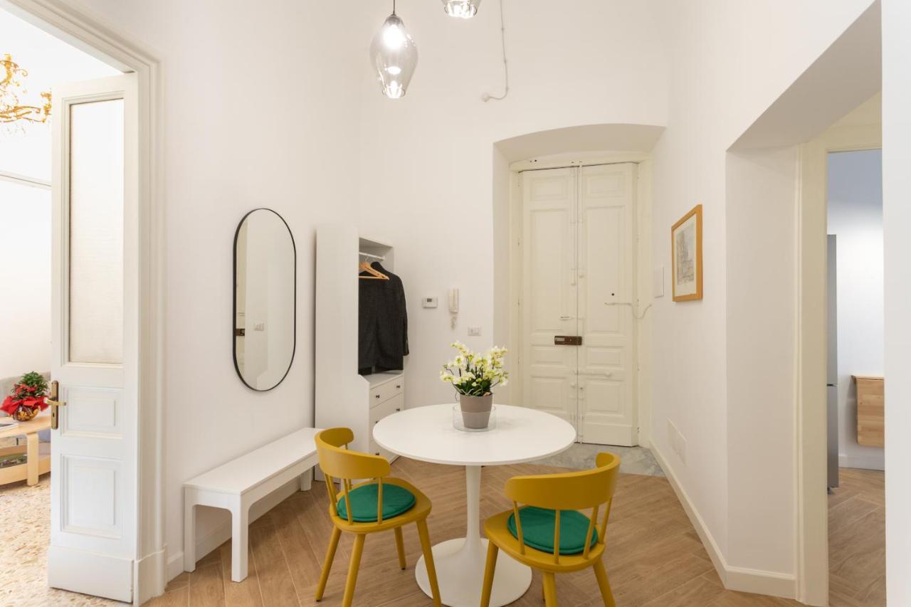 Vittorio Emanuele House Apartment คาตาเนีย ภายนอก รูปภาพ